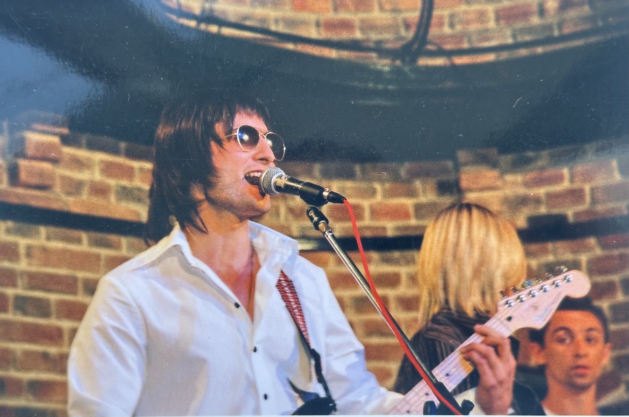 &quot;Мелодии и ритмы спальных районов&quot;: культовая украинская группа выпустила альбом, который &quot;пылился&quot; 25 лет