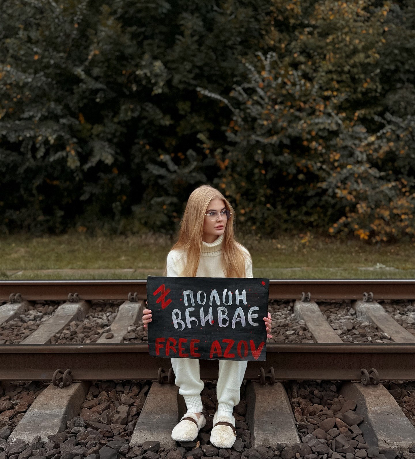 Избранника полицейской из Мариуполя освободили из плена: Чечелюк показала фото