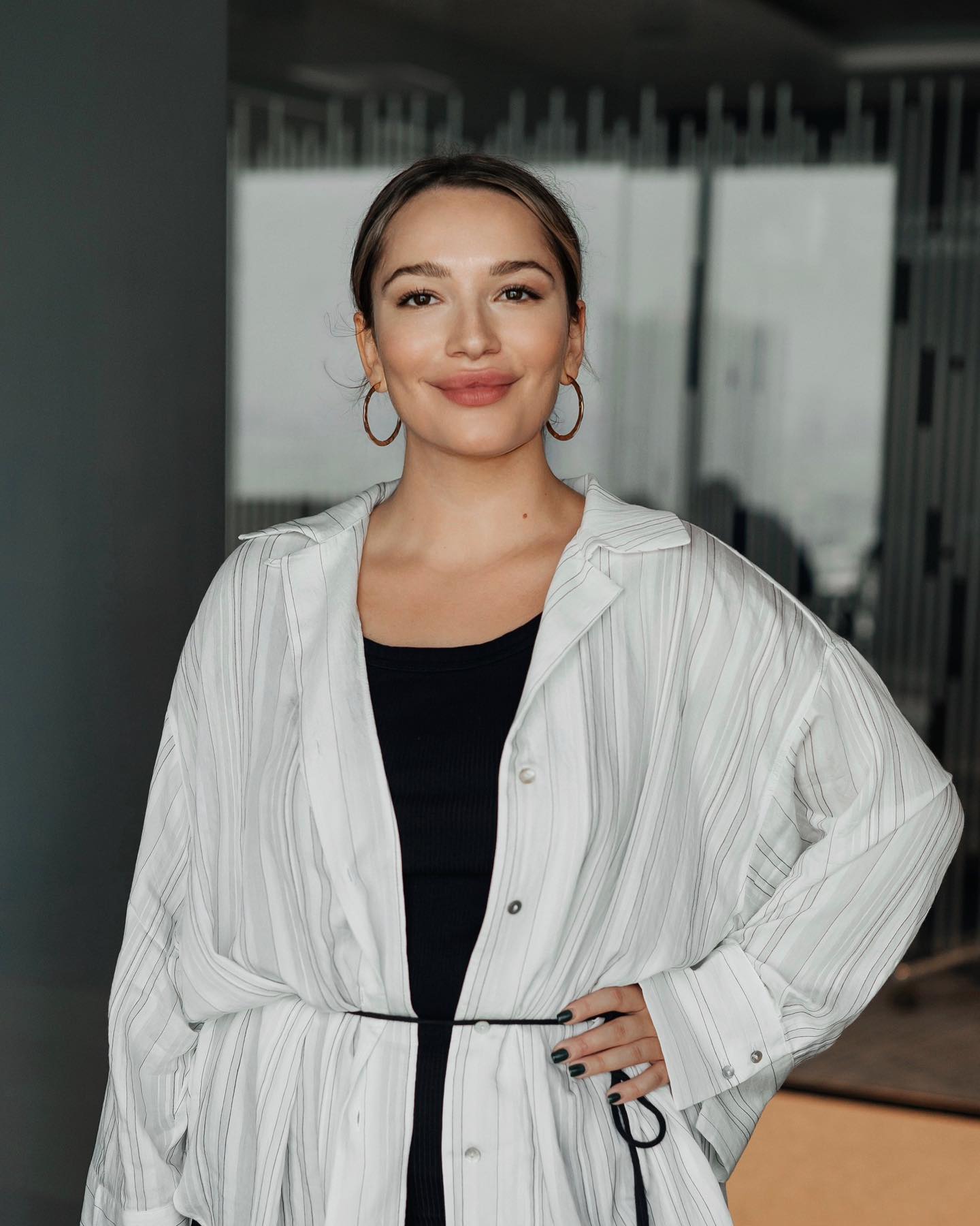 Донька Мозгової після камінг-ауту відправилася на відпочинок з коханою та показала яскраві фото