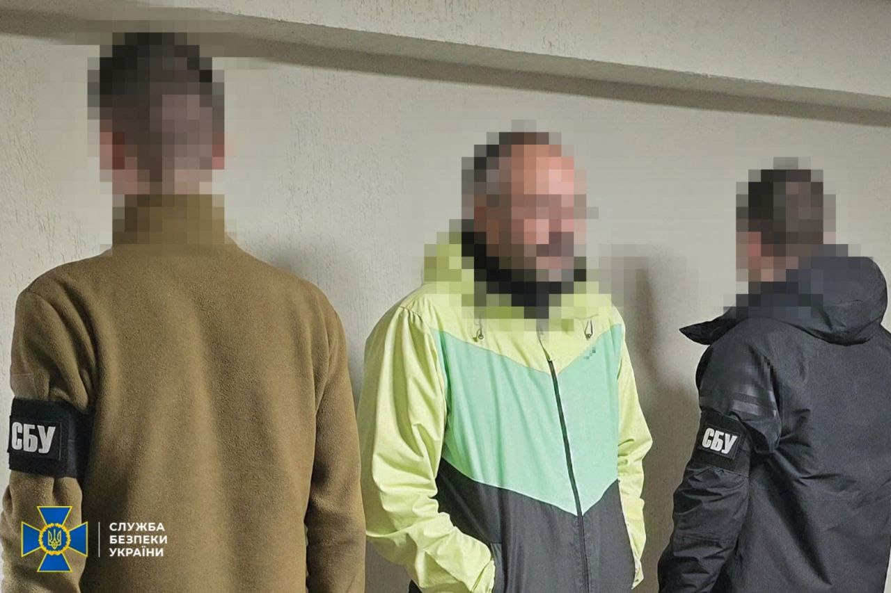 СБУ задержала &quot;политэксперта&quot; из медиапула Медведчука, который призывал сдаться России