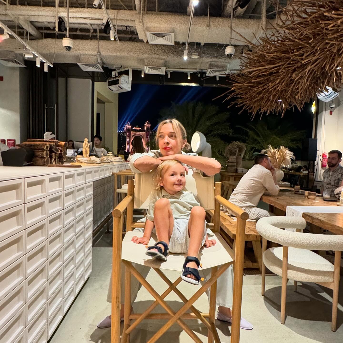 Что известно о личной жизни Василисы Фроловой, которая объявила о новом семейном статусе (фото)