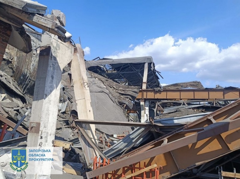 Rocket strike on Zaporizhzhia: Three people killed as result of shelling