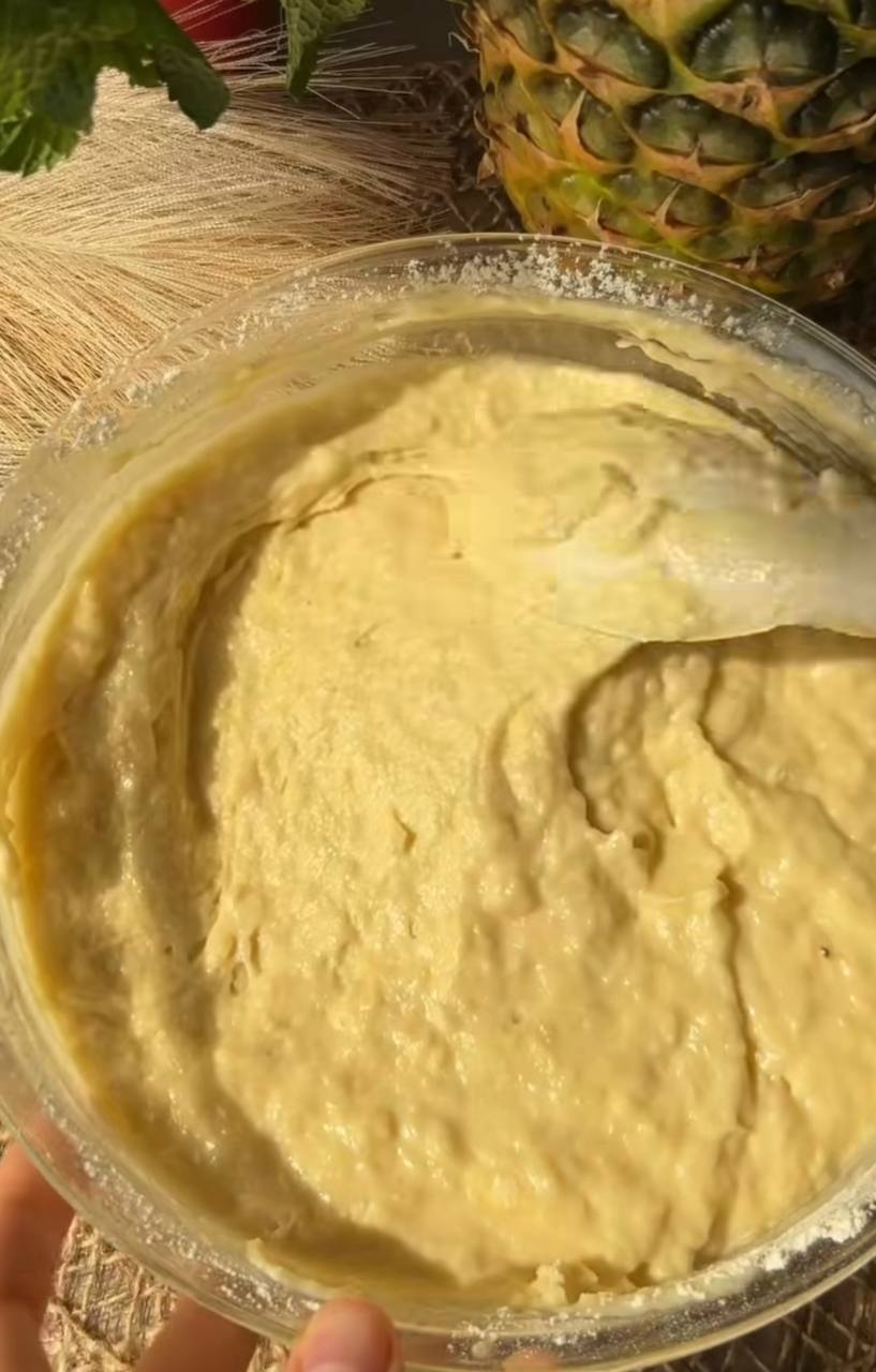 Готуємо ананасовий кекс, який не схожий на інші: його смак здивує усіх