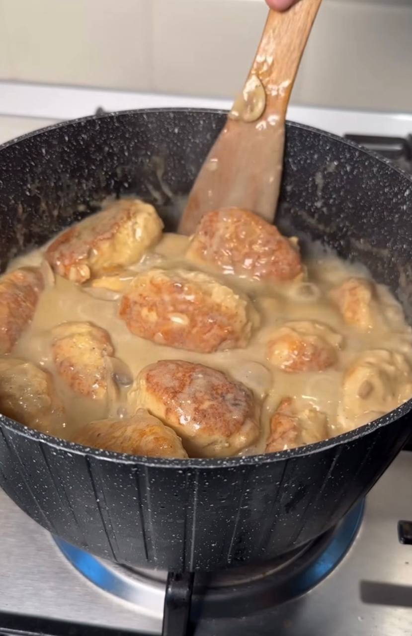 Невероятно вкусные котлеты по-селянски: вы таких еще точно не ели