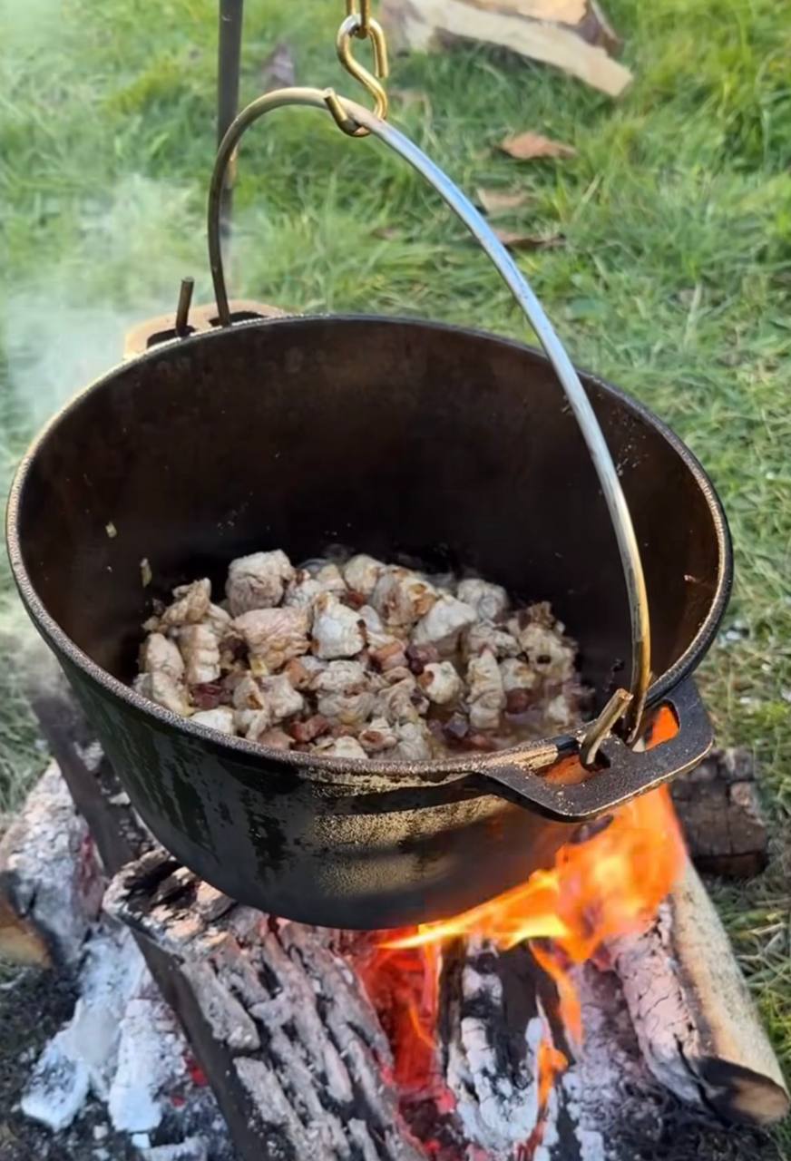 Справжній закарпатський бограч з 4 видами м'яса: рецепт неймовірної страви