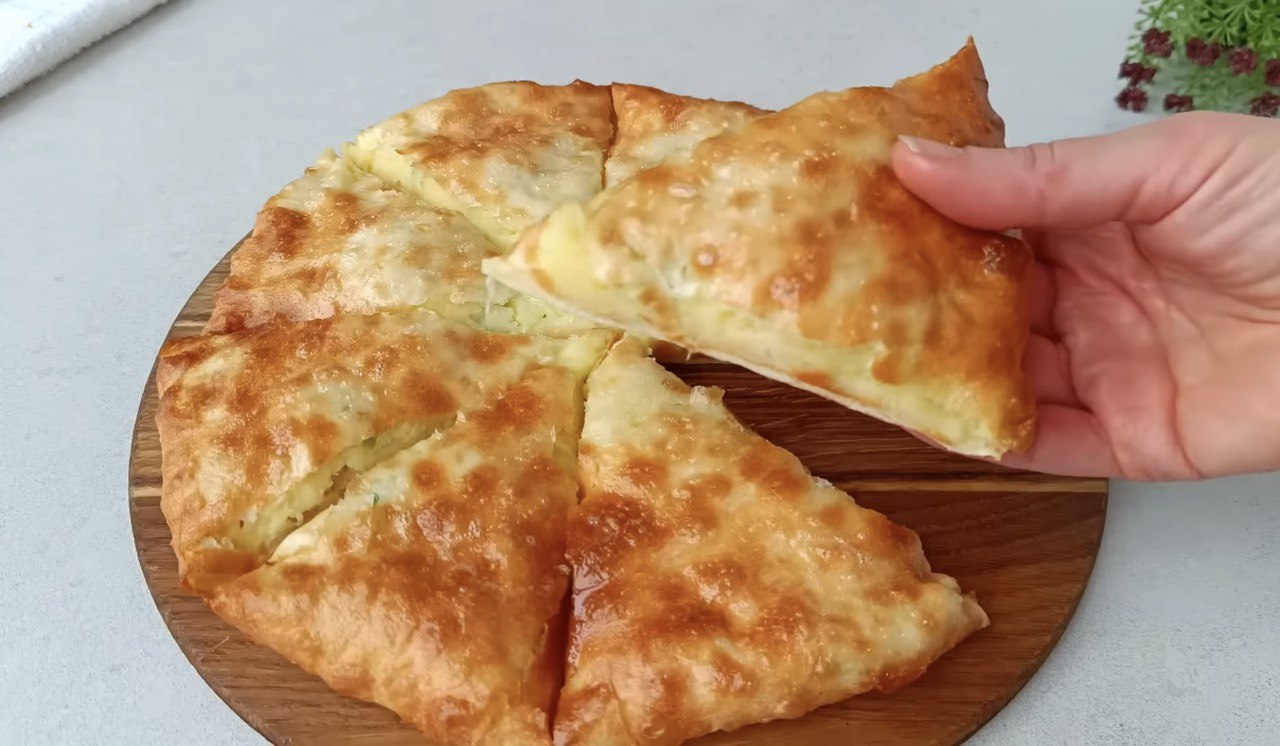 Забудьте про смажені пиріжки в олії: новий рецепт без зайвих калорій