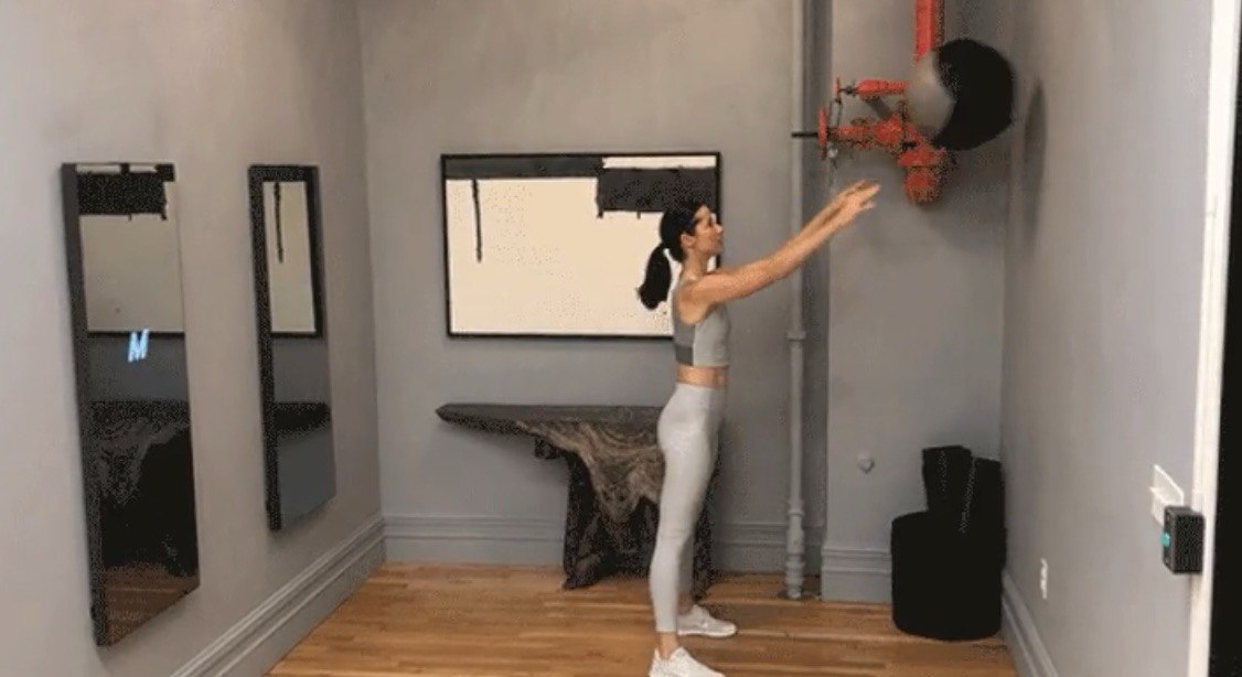 Лучшее упражнение для укрепления всего тела без каких-либо тренажеров