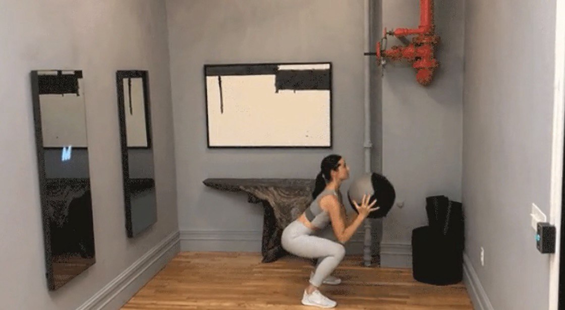 Лучшее упражнение для укрепления всего тела без каких-либо тренажеров