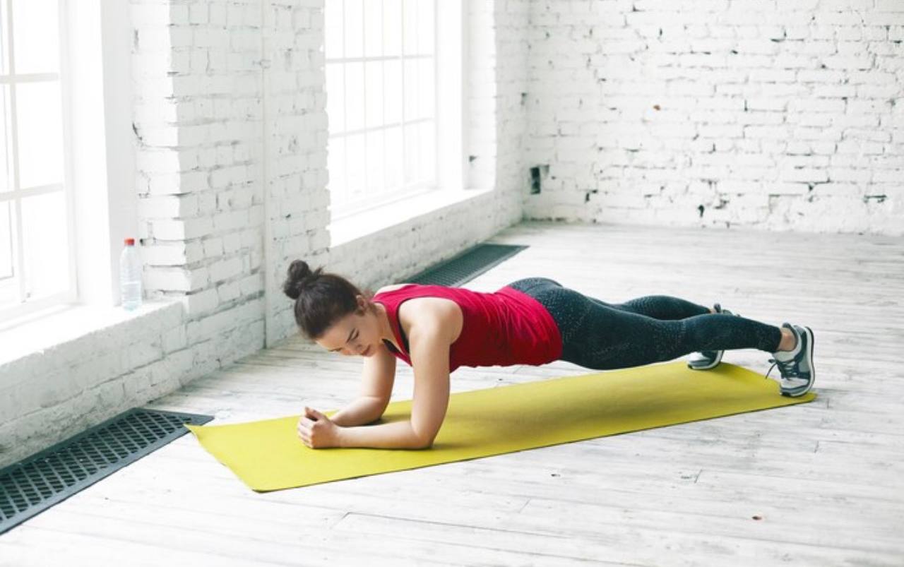 Активне тіло без обмежень: 7 вправ для людей похилого віку