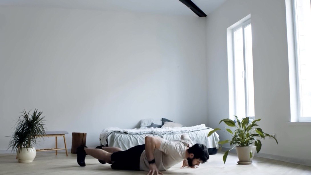 5 кращих вправ, які корисно виконувати вранці