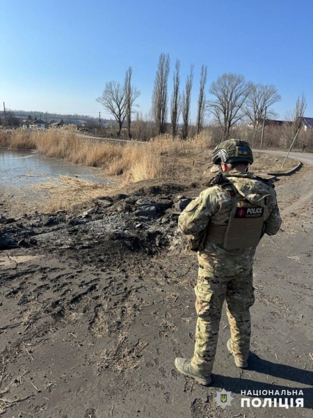 Russian forces drop 19 bombs on Donetsk region in one day: Casualties reported