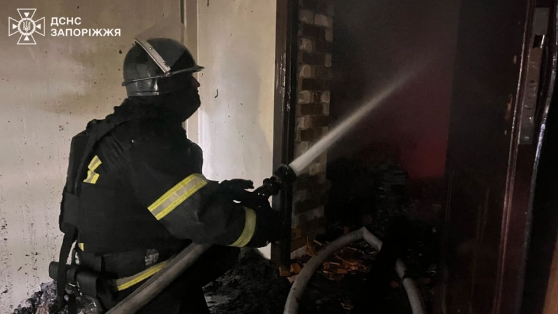 Russians strike high-rise in Zaporizhzhia: Morning aftermath revealed