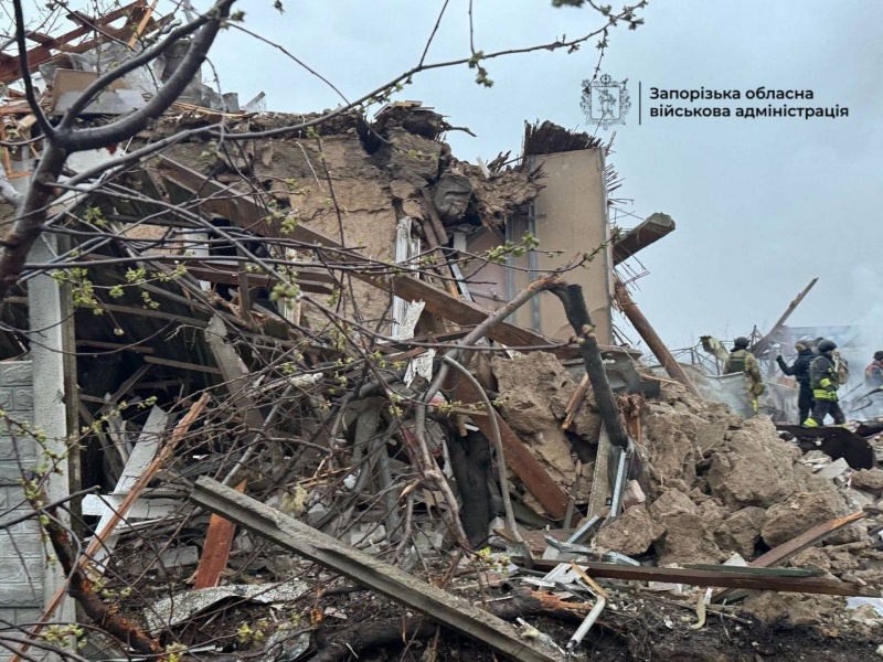 Russian forces attack Zaporizhzhia region: One killed, three injured