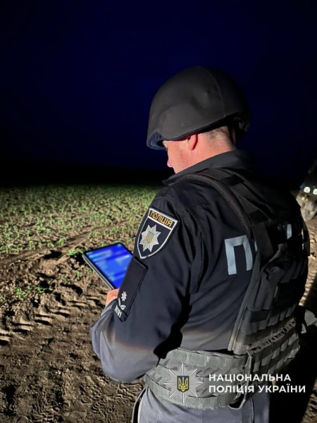 Russia strikes agricultural enterprises in Chernihiv region: Injuries reported