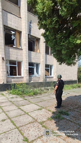 FPV drone strike injures postal worker in Chernihiv region