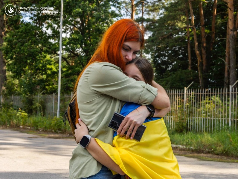 Ukraine brings back 11 children from Russia and occupied regions