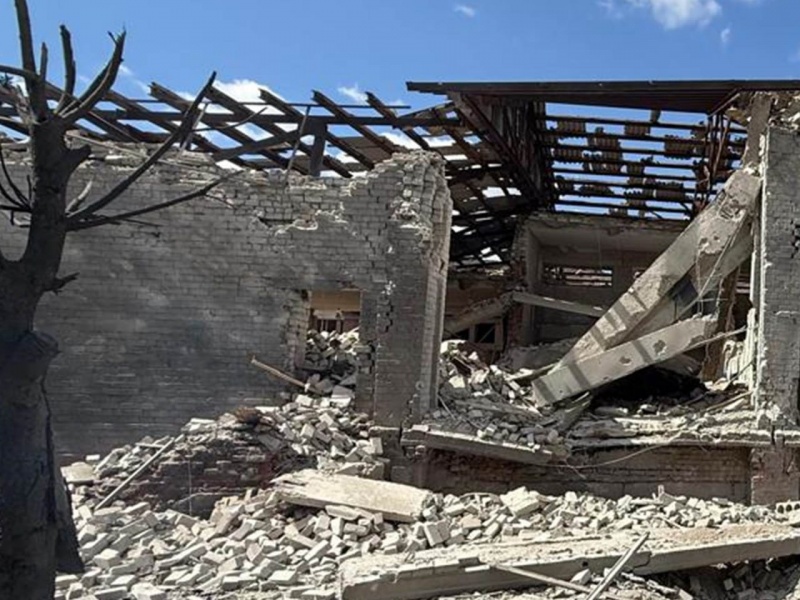 Russia drops five FAB bombs on Ukrainian city Kostiantynivka, injuring civilians