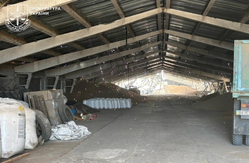 Russia strikes Odesa region with two ballistic missiles, man injured