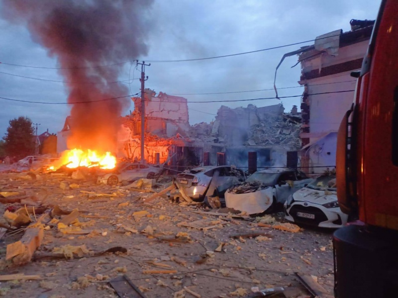 Lvivskyi residential complex near Kyiv destroyed in strike, footage released