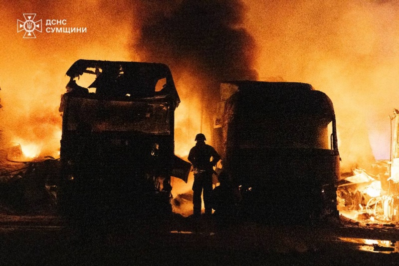 Massive strike on Ukraine: Russia injures over 70, damages 100 facilities