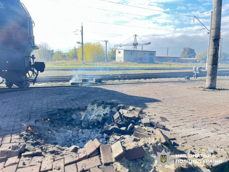 Burning carriages and chaos: Aftermath of Russian attack on Ukraine's Shostka train station