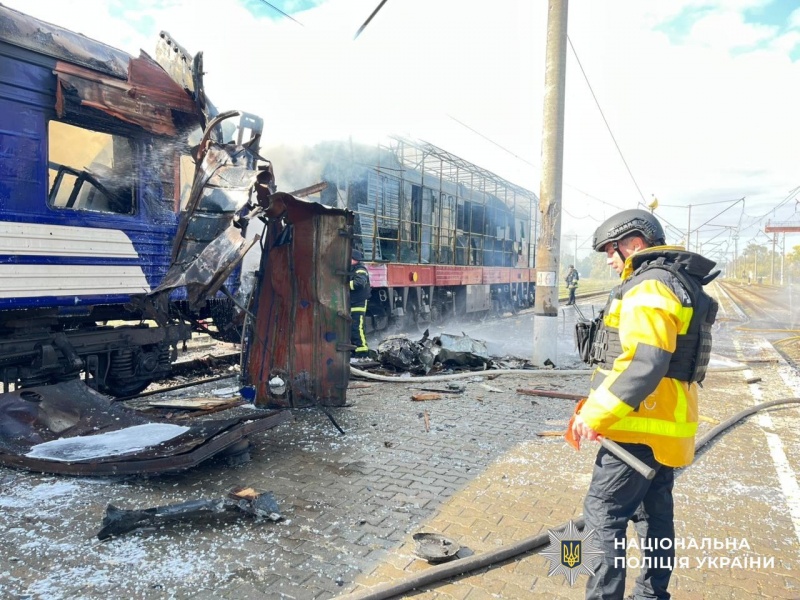 Burning carriages and chaos: Aftermath of Russian attack on Ukraine's Shostka train station