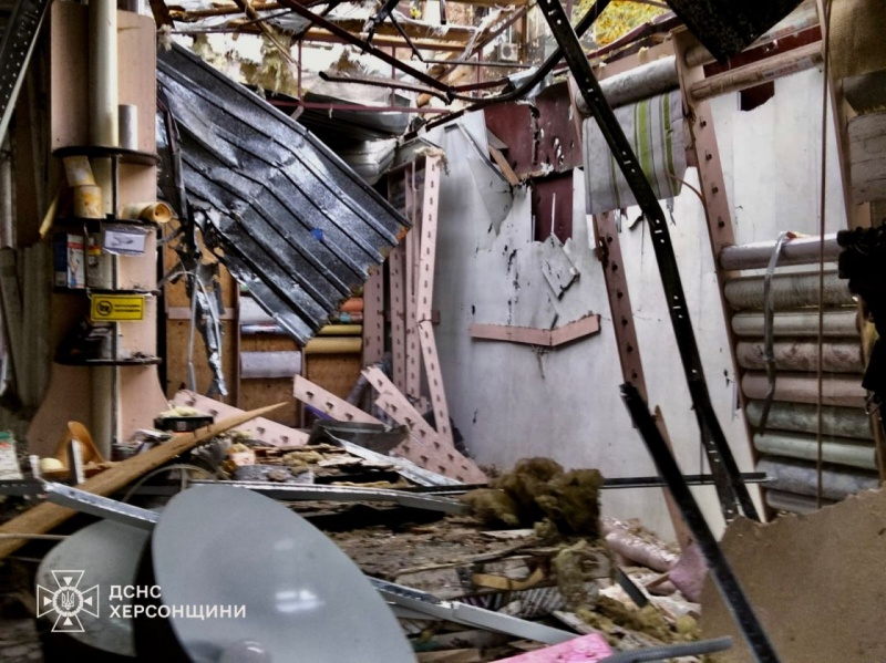 Russian forces attack Ukraine's Kherson market: Casualties reported