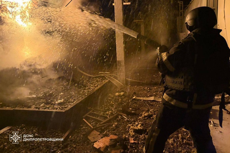 Fires, destruction and injuries: Russia strikes Ukraine's Dnipropetrovsk region