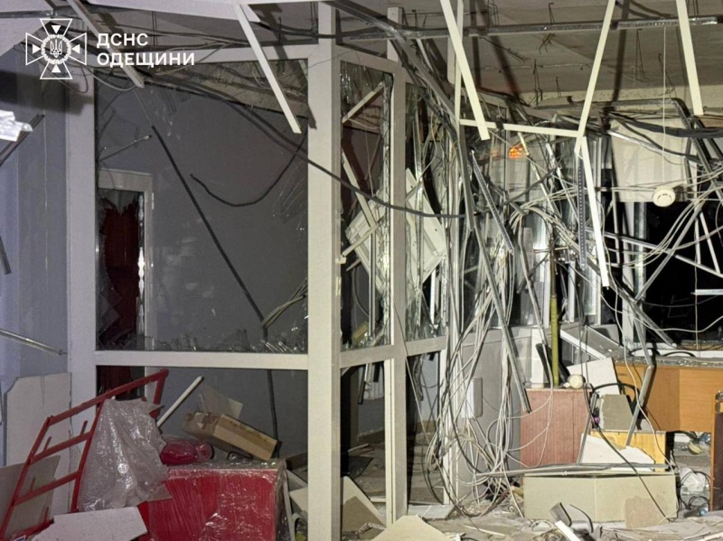 Russia attacks port infrastructure in Ukraine's Odesa region overnight, casualties reported