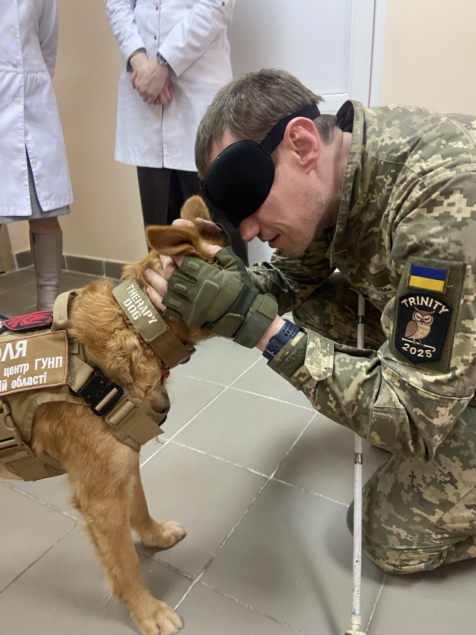 Nightmares, blindness, and healing with dogs: How Ukrainian defenders restore their lives after war trauma