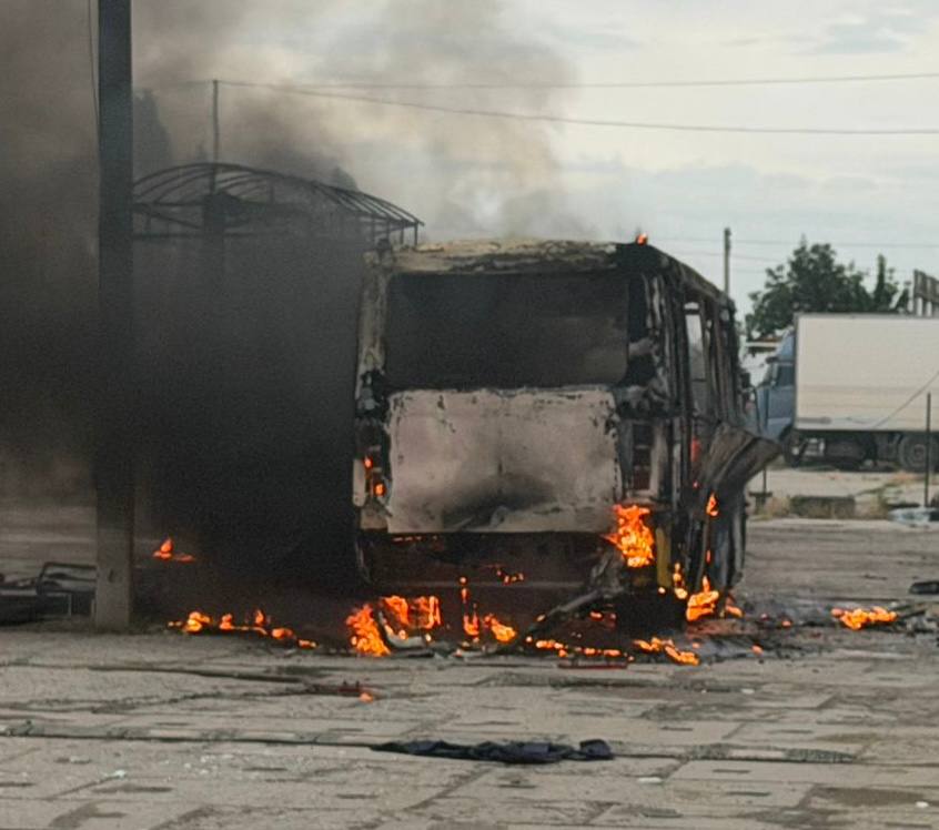 Росія вдарила балістикою по Одесі, є загиблі і поранені