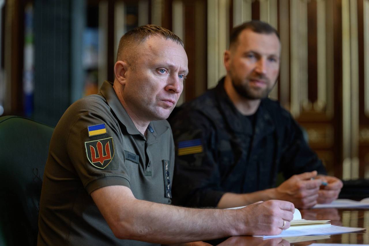 Переполох на Банковій. Як Зеленський обрав Драпатого і чи піде Федоров у політику