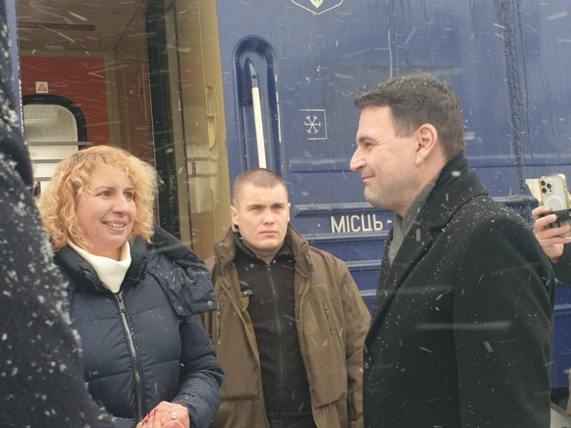 Czech foreign minister arrives in Kyiv as train delayed by Russian attack