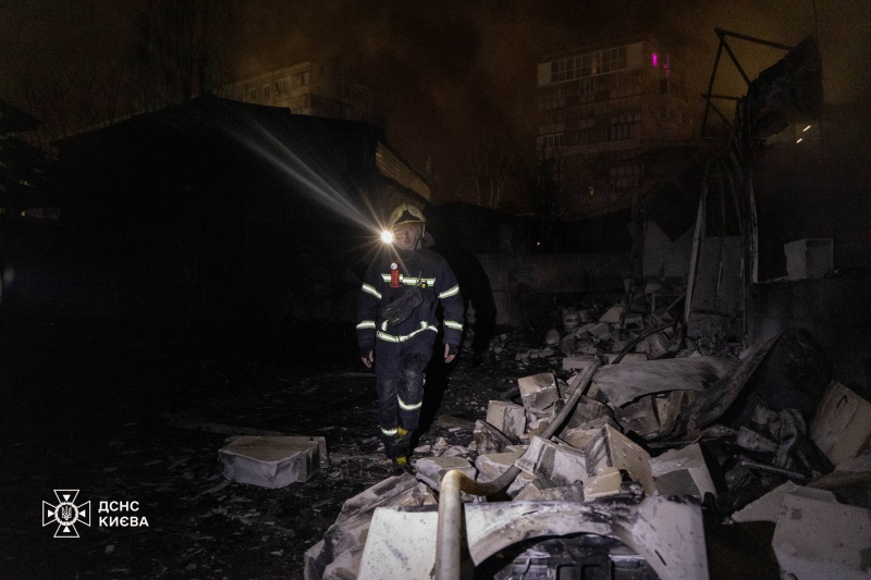Night attack on Kyiv: Photos show the aftermath