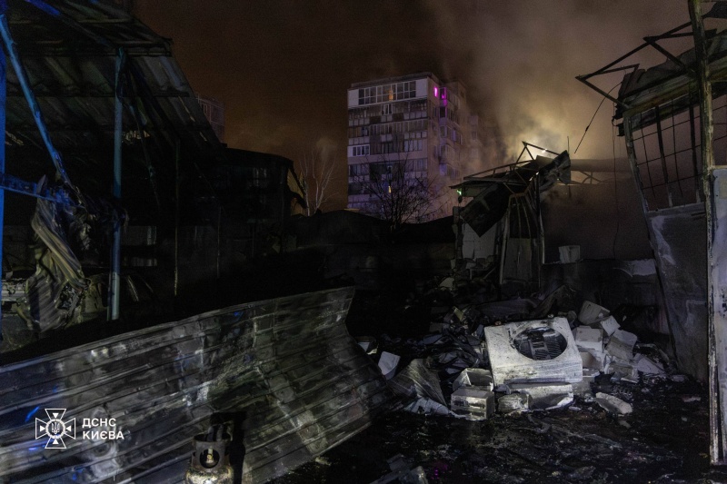 Night attack on Kyiv: Photos show the aftermath