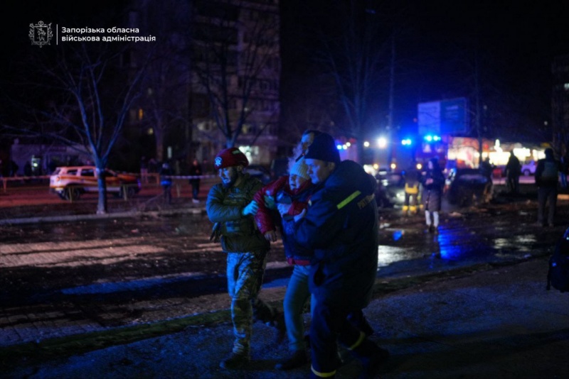 Russia hits Zaporizhzhia with drone – Fatalities and injuries reported