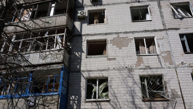 Russian bomb kills three in Ukraine's Kramatorsk, including child