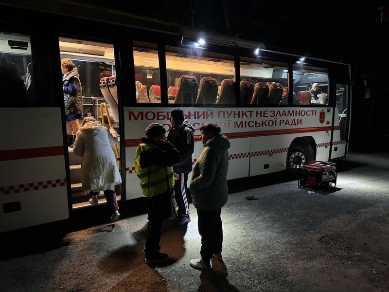 Russia strikes Odesa overnight, damaging homes and kindergarten with casualties reported