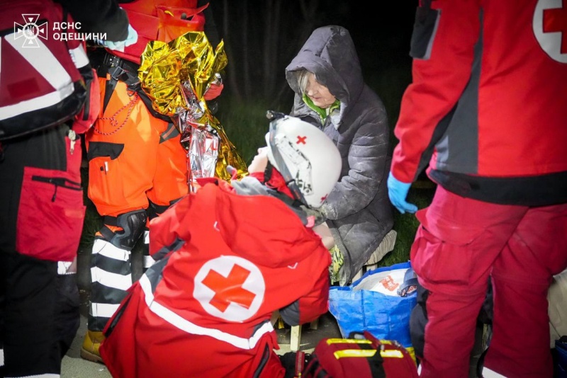 Deadly night strike on Odesa kills 2, injures over 10, including children