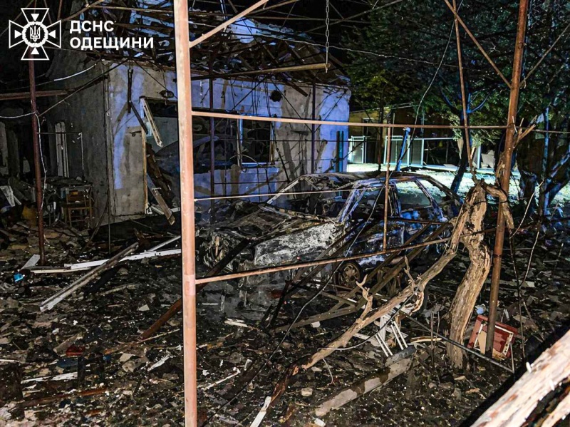 Overnight strikes hit Kharkiv, Dnipro and Kyiv region: Key details so far