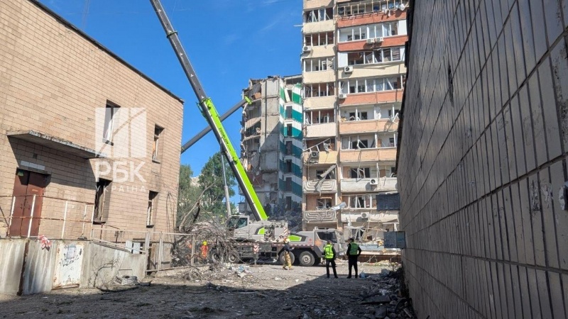 Inside the destruction: What Kyiv's residential building looks like after Russia's strike
