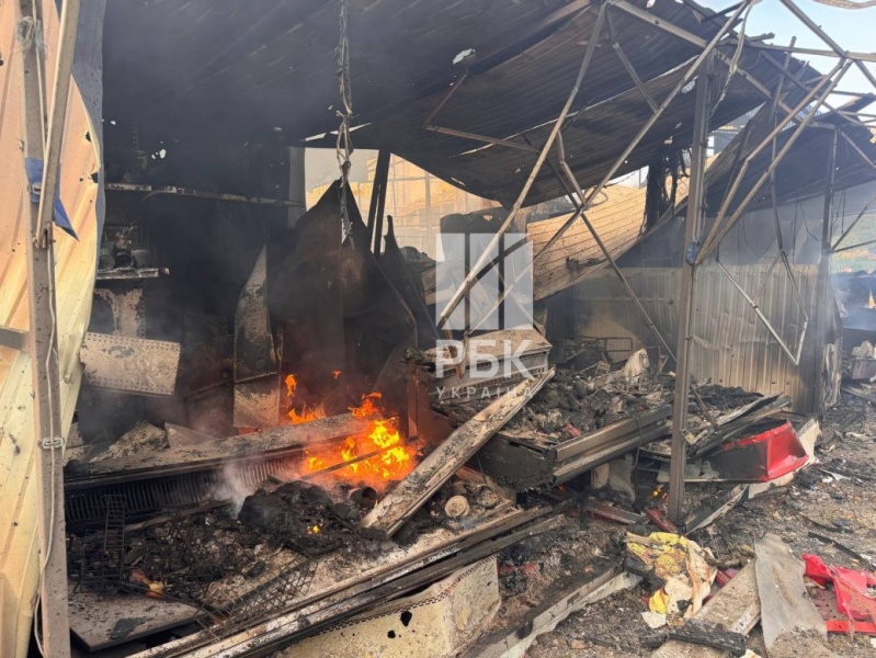 Kyiv’s Lukianivka suffers heavy destruction as market and homes destroyed