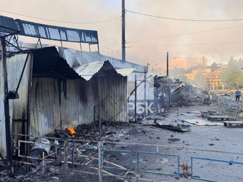 Kyiv’s Lukianivka suffers heavy destruction as market and homes destroyed