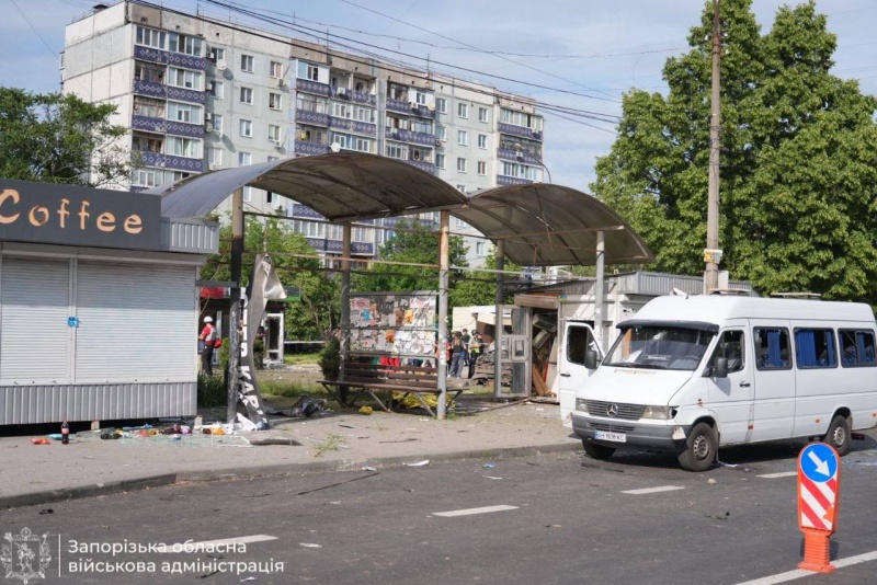 Drone strikes residential area in Zaporizhzhia, casualties reported
