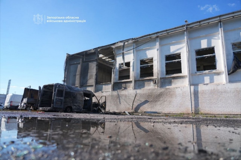 Russia strikes Ukraine's Zaporizhzhia: Damage to logistics operator facility reported