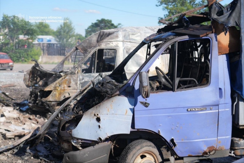 Russia strikes Ukraine's Zaporizhzhia: Damage to logistics operator facility reported