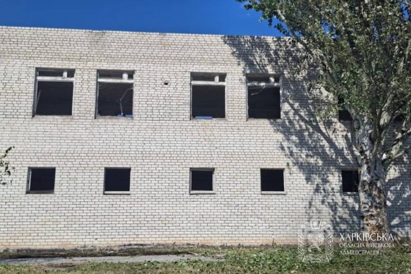 Russia strikes Kharkiv with guided bombs, leaving one dead and over 10 injured