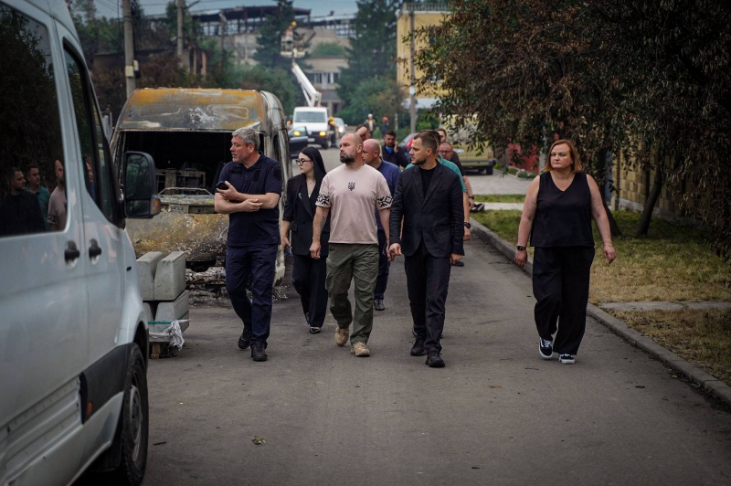 Russian strike leaves Vyshneve shattered as death toll climbs