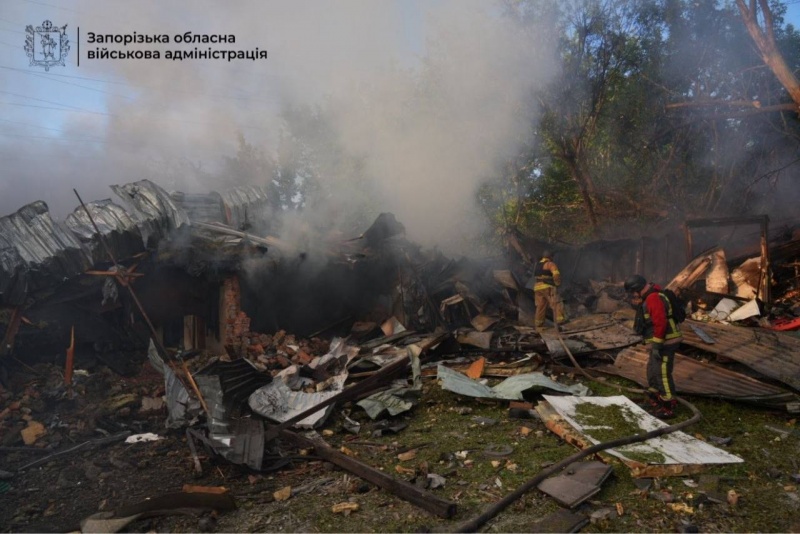 Russia strikes Ukraine's Zaporizhzhia, leaving thousands without power
