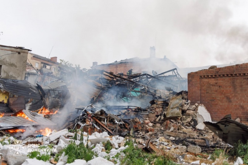 Russia launches third massive attack on Ukraine's Sloviansk in 24 hours, injuring 16 people